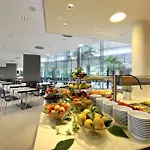Hotel Mediteran Plava Laguna 3*