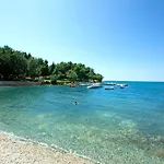 Mediteran Plava Laguna 3*