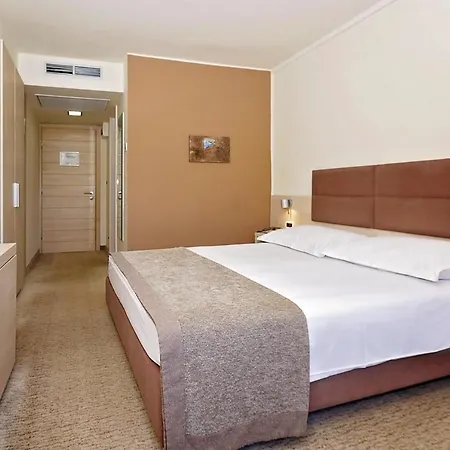 Mediteran Plava Laguna