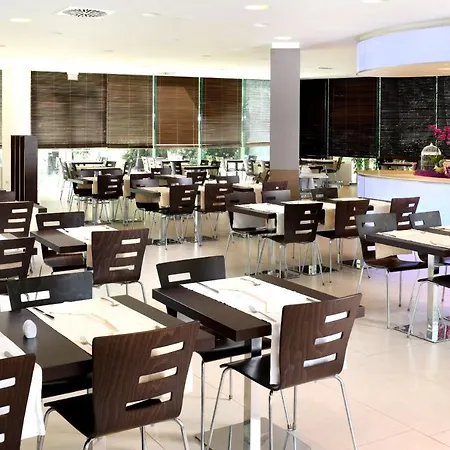 Mediteran Plava Laguna Otel 3*