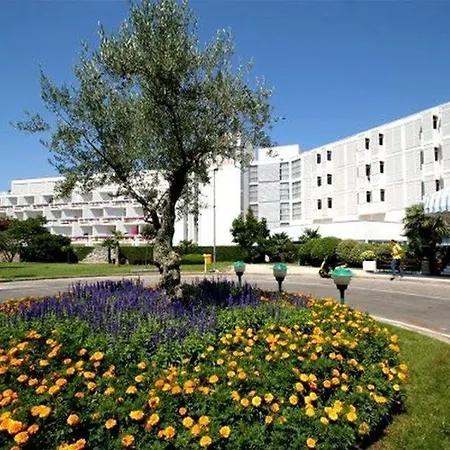 Mediteran Plava Laguna 3*