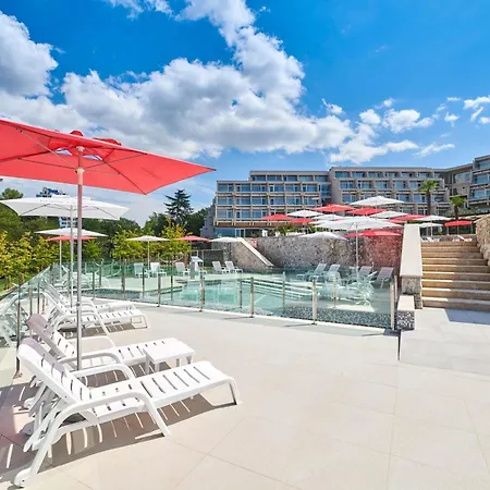 Mediteran Plava Laguna Hotel